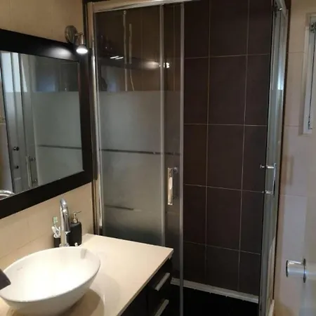 Residentiel Avec Piscine, Restaurant Et Parking Apartamento *