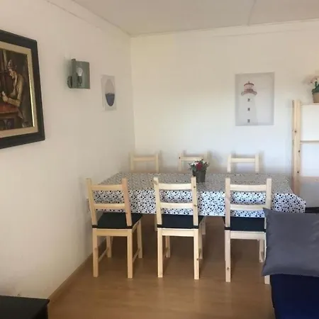 Residentiel Avec Piscine, Restaurant Et Parking