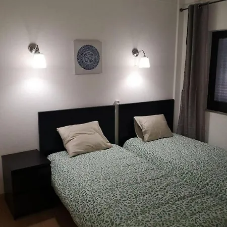 Residentiel Avec Piscine, Restaurant Et Parking *